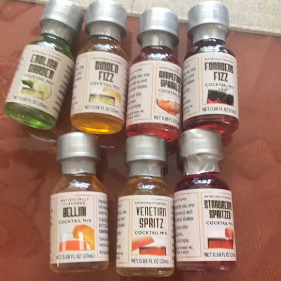 Mini flavoring bottles for Prosecco 7 out of 12 - Picture 1 of 11